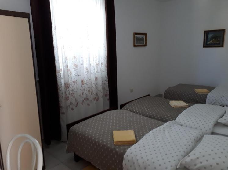 Apartments Rovis Tar-Vabriga Extérieur photo